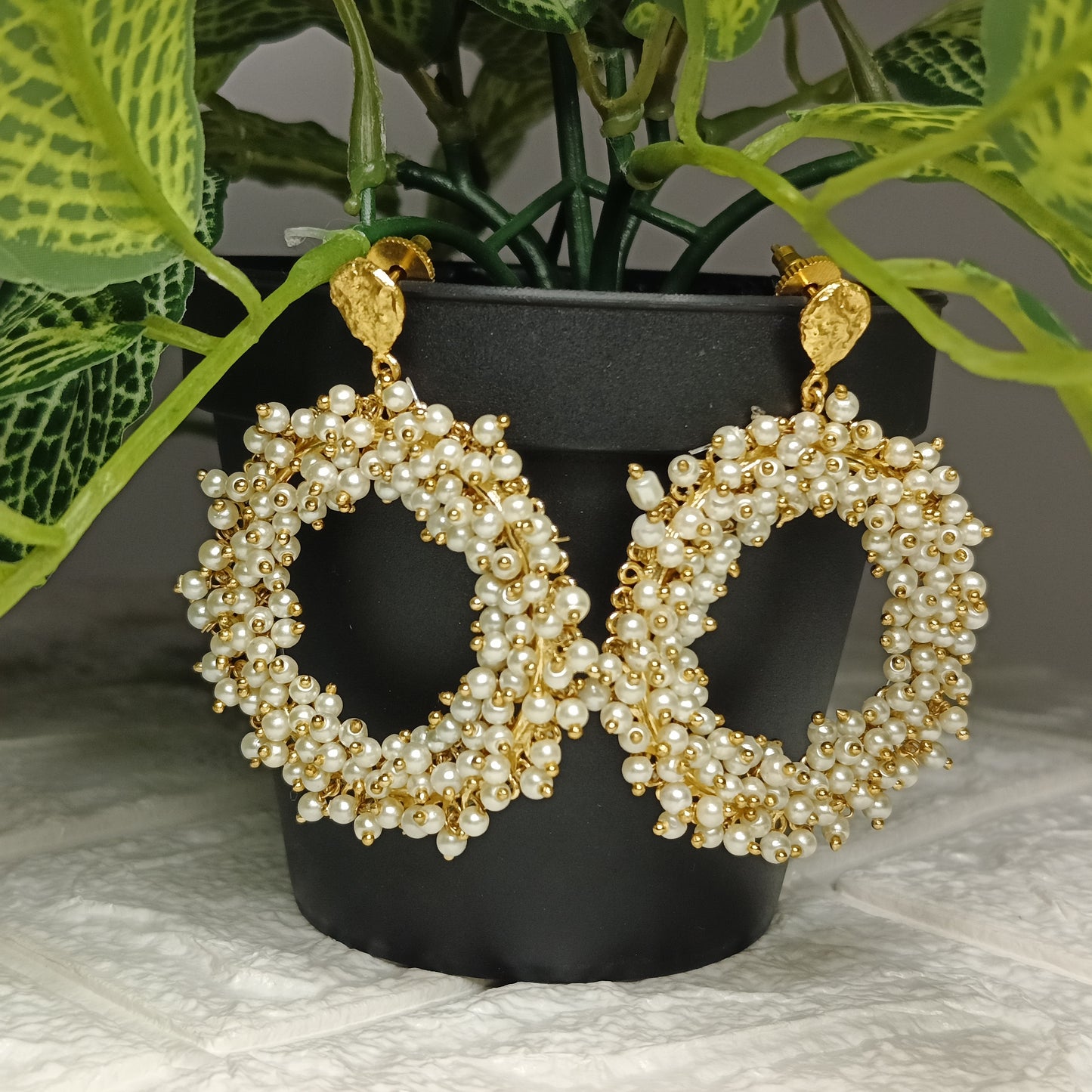 Golden Pearl Wreath Earrings