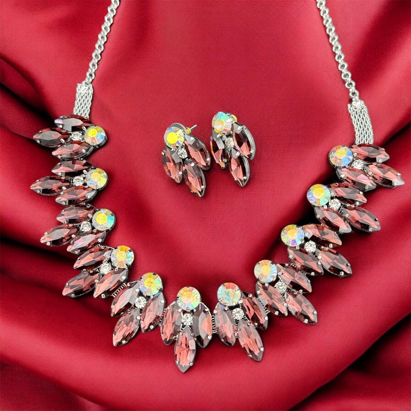 Diva Dusk Wine Necklace Set