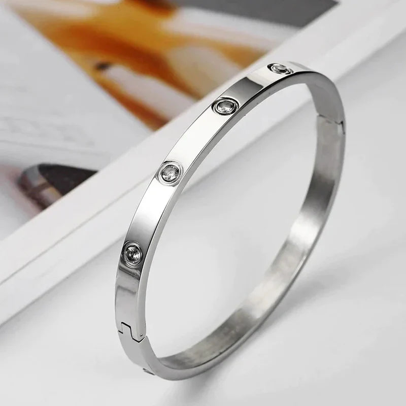 Sparkling Anti-Tarnish Pave Stone Bracelet