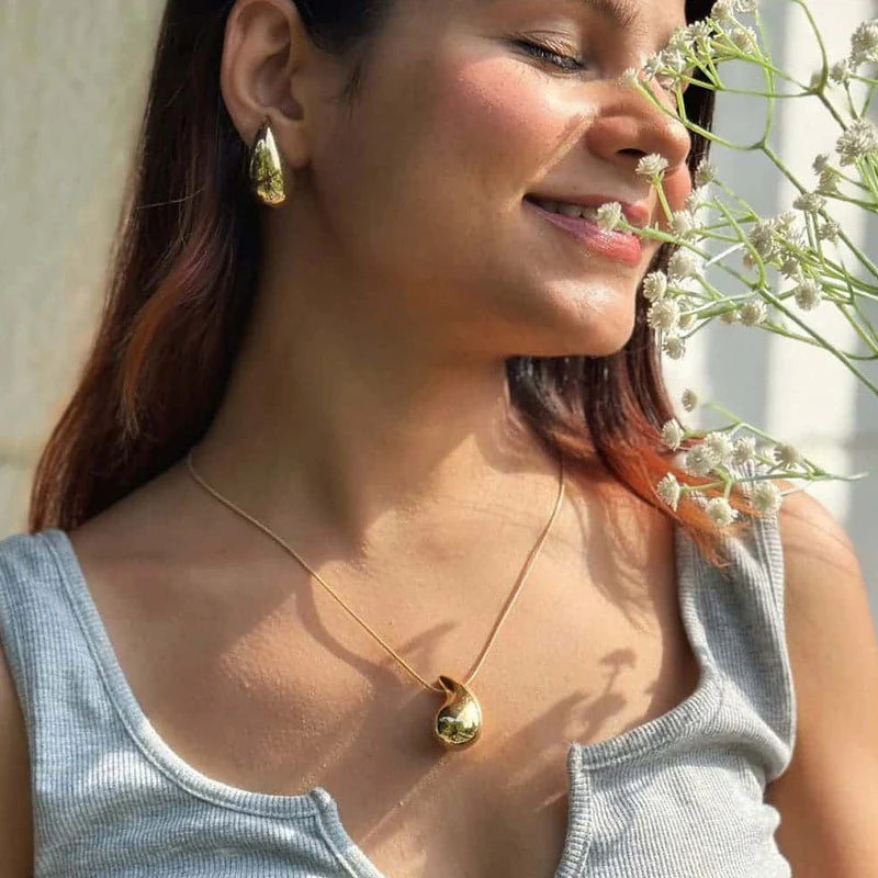 Rasa Pendant Necklace Set
