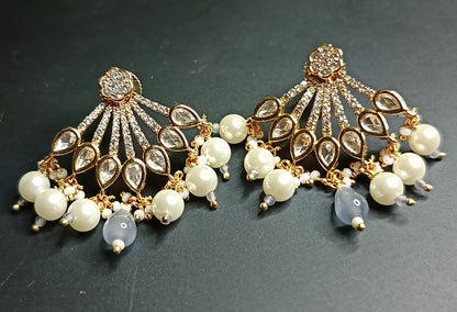 Kundan earrings with pearl cluster