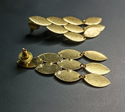Golden Cluster Leafy Earrings