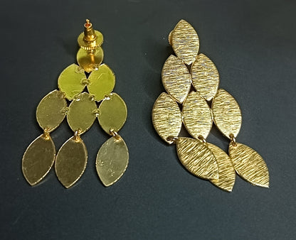 Golden Cluster Leafy Earrings