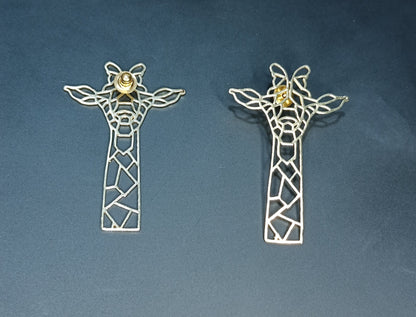 Brass Giraffe Animal Earring