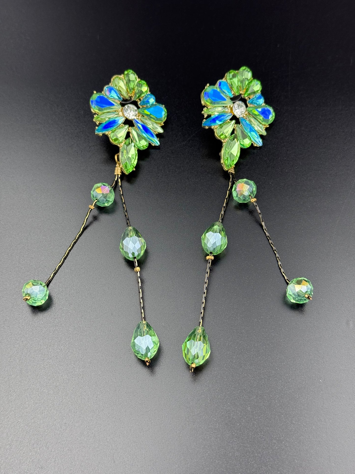 Emerald Bloom Dangler Earring