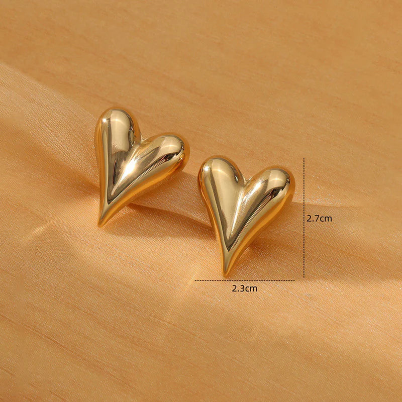 Anti Tarnish Heart Pendant Necklace Set