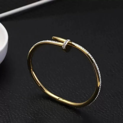 Anti-Tarnish Nail Twist CZ Bracelet