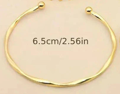 Elegant Twist Openable Bracelet